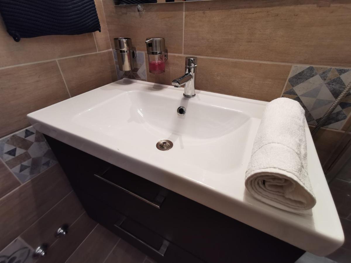 Monolocale - Piano Terra - Ingresso Indipendente Apartman Padova Kültér fotó