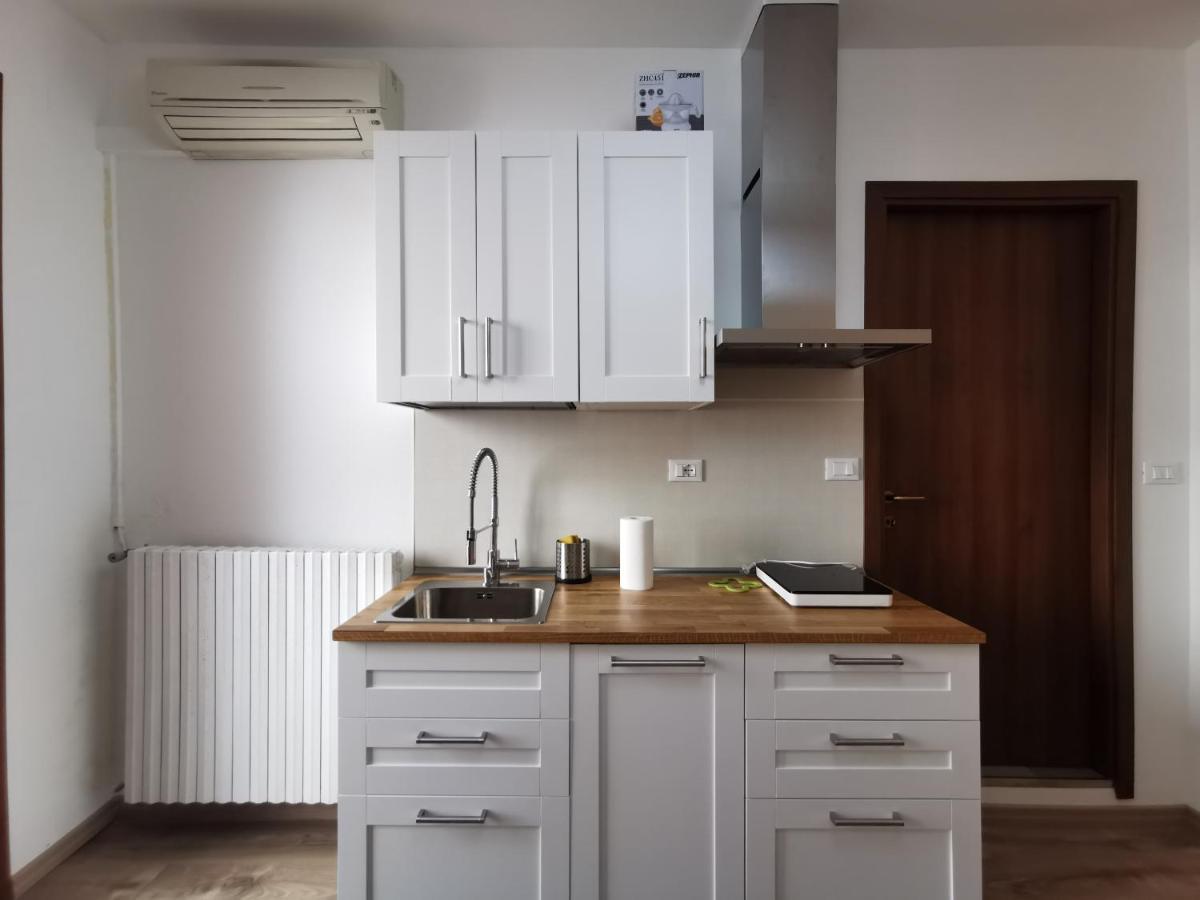 Monolocale - Piano Terra - Ingresso Indipendente Apartman Padova Kültér fotó
